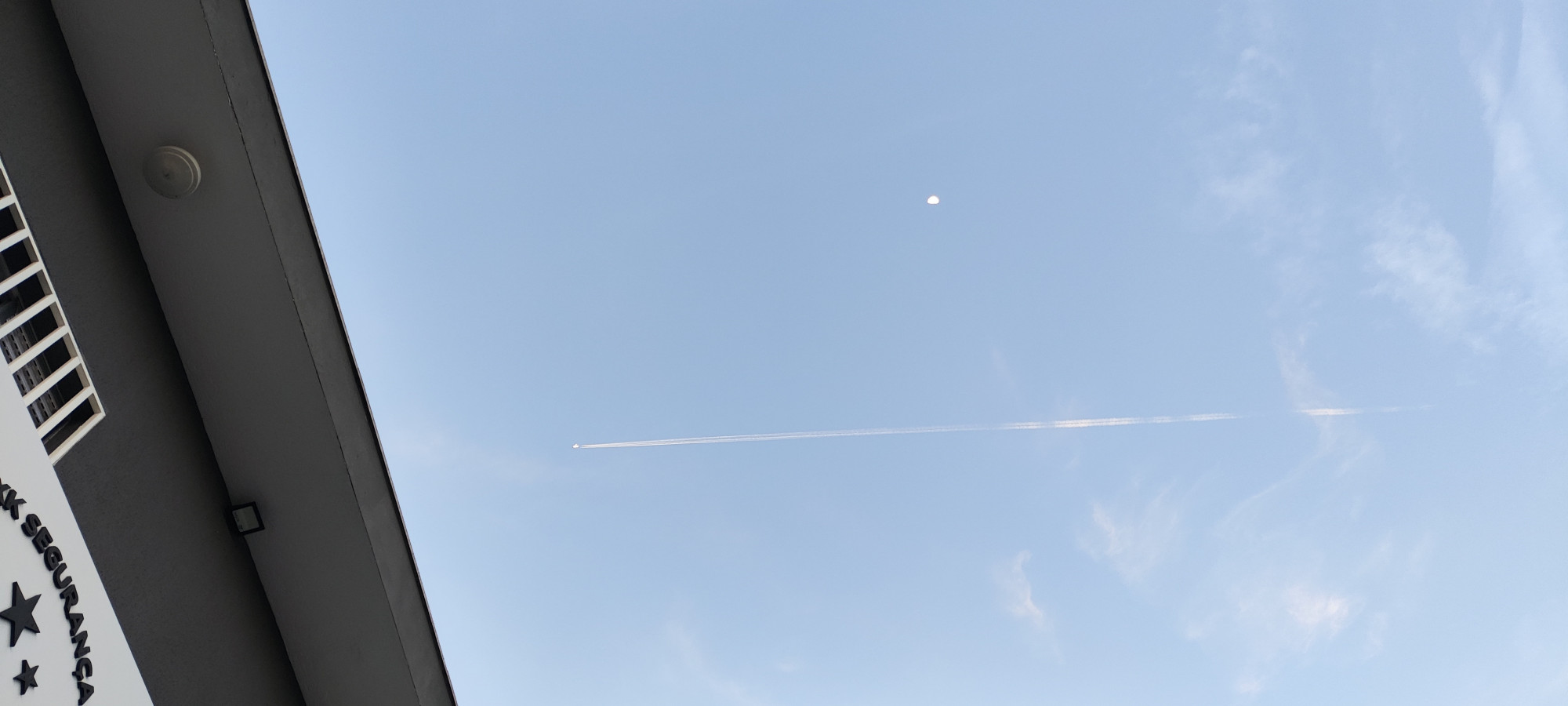 Não tenha medo de alçar novos voos nem de deixar sua marca no céu!