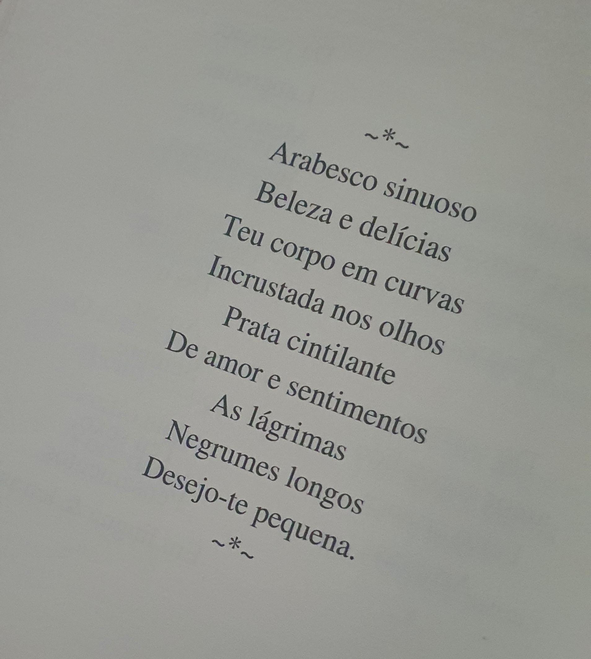 Livro:
ETERNAMENTE DELAS.
JJr.