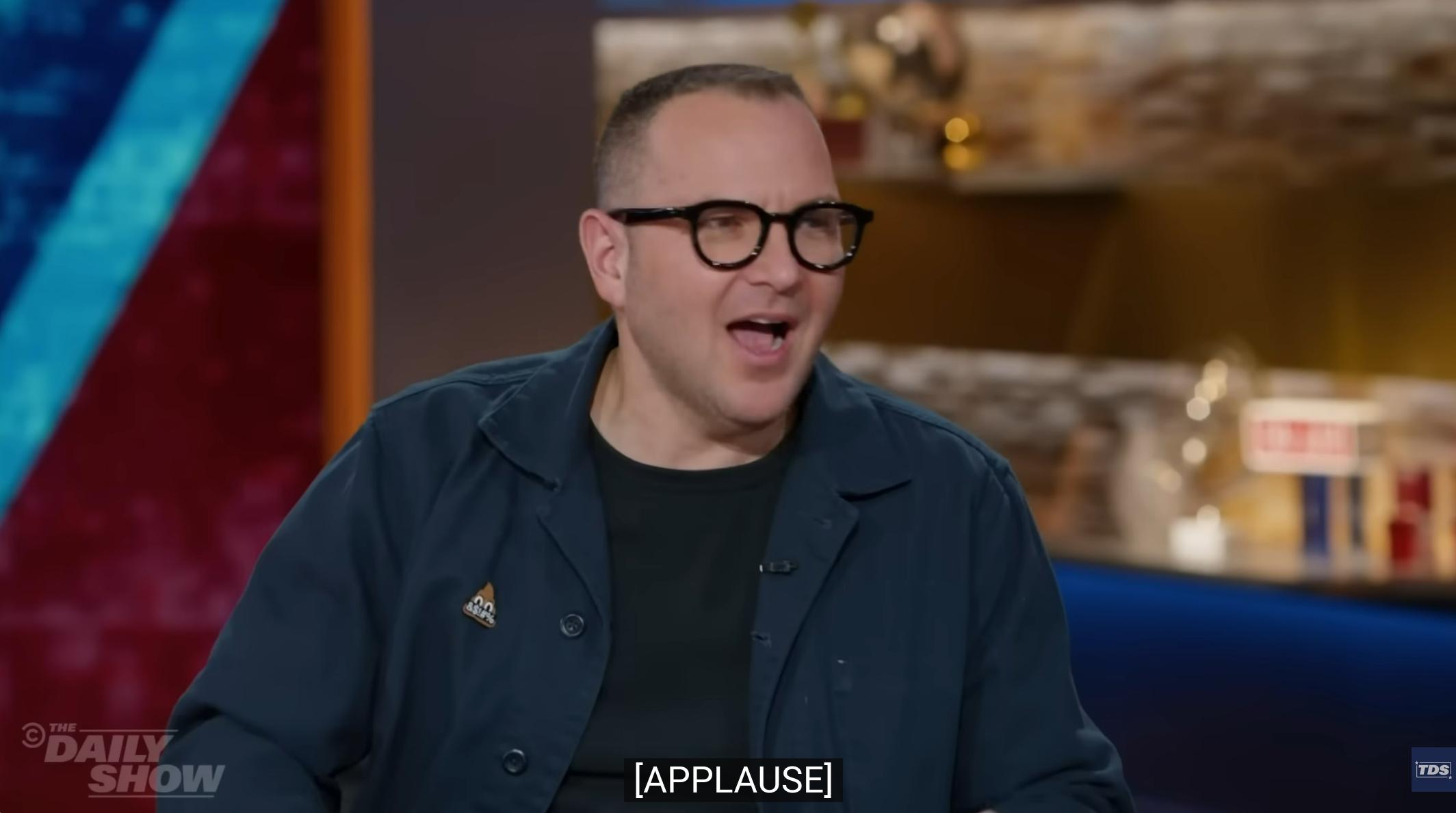 Aparições recentes:* Os democratas deveriam fazer uma convenção política em Nuremberg? (Faça sentido) https://www.youtube.com/watch?v=MWxKrnNfrlo* Fazendo a Internet ser uma droga menos (Pensando com Mitch Joel)https://www.sixpixels.com/podcast/archives/making-the-internet-suck-less-with-cory-doctorow-twmj-1024/* Panóptico: 3 (Trashfuture)https://www.patreon.com/posts/panopticon-3-150395435* A enshittificação da América é a oportunidade do Canadá (Do Not Pass Go)https://www.donotpassgo.ca/p/americas-enshittification-is-canadas* Tudo errado com a Internet e como consertar, com Tim Wu (Ezra Klein)https://www.nytimes.com/2026/02/06/opinion/ezra-klein-podcast-doctorow-wu.html15/

Fonte: https://mamot.fr/@pluralistic/116158906655894228
#fediverse #literatura